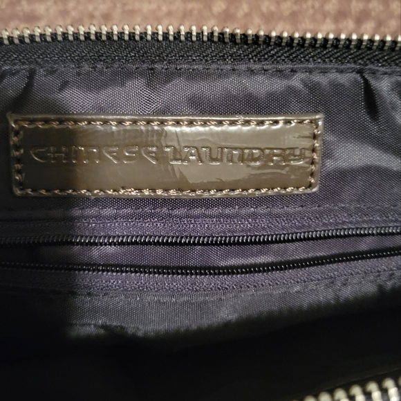 Chinese laundry oversized clutch - Picture 4 of 4